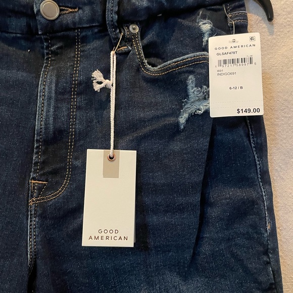 Good American Dark Blue Straight Leg Jeans Always Fits NWT - Picture 3 of 5